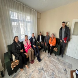 Kaymakam Yurt, vatandaşın kapısını çaldı