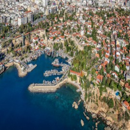 Antalya'da gizli yolcular devrede