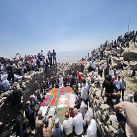 Cudi Dağı'nda dua sesleri yükseldi