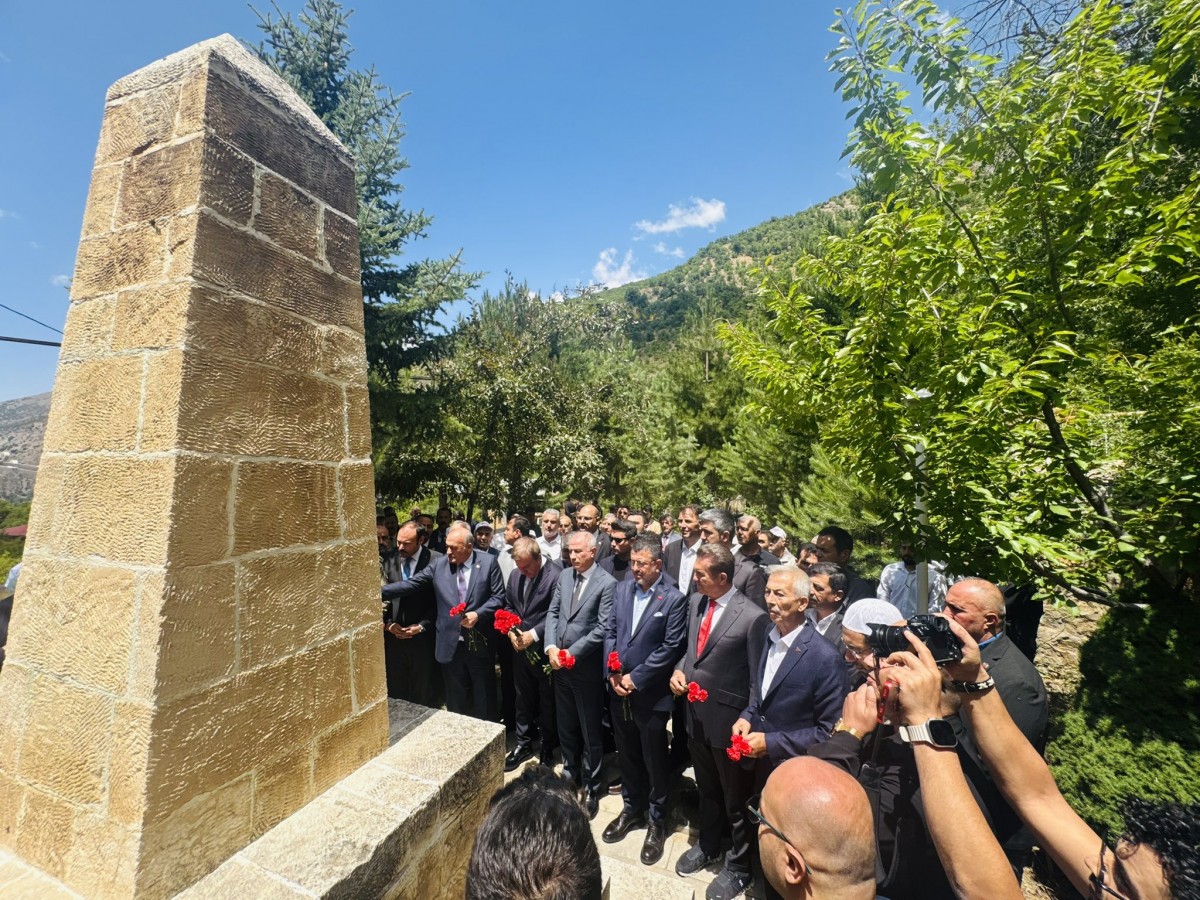 Başbağlar Katliamı'nın şahidi olan kaymakam, yaşadıklarını gözyaşları içinde anlattı