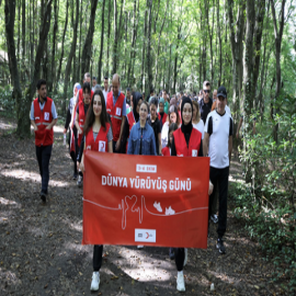 Bartın Valisi Nurtaç Arslan, Dünya Yürüyüş Günü’nde Doğa Yürüyüşü Etkinliğine Katıldı