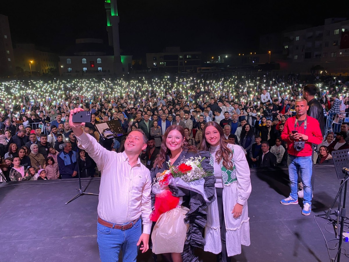 Nusaybin'de Gençlik Konseri coşturdu