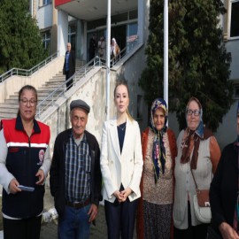 Gökçebey'de verimli üretim için sera örtüleri yenilendi