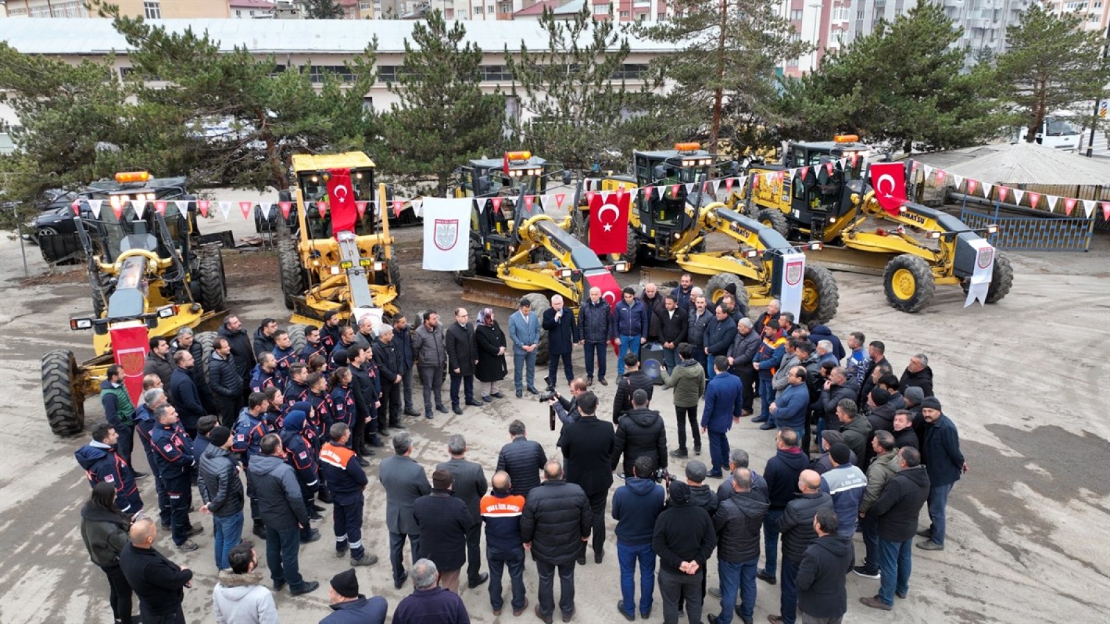 Kış hazırlıklarını denetledi;