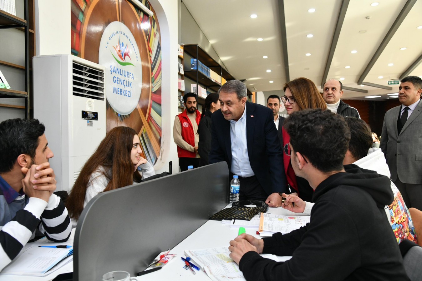 "Gençleri yeniliklerle buluşturacağız";