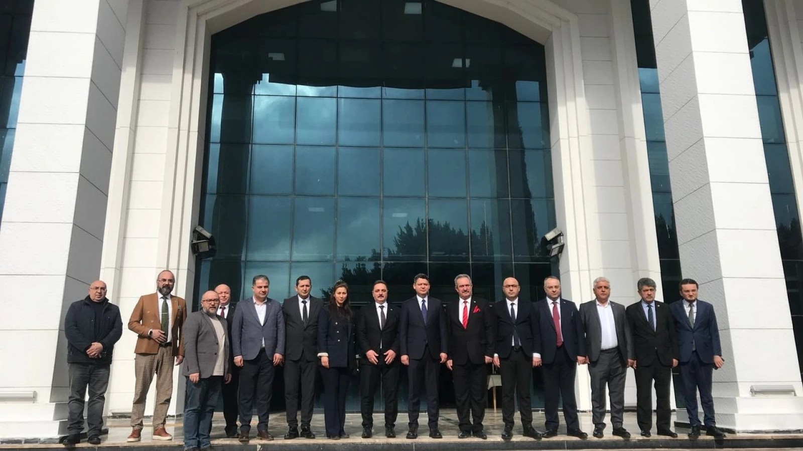 MİA Haber, TİMBİR ve BHA heyeti depremin vurduğu Hatay'ı yalnız bırakmadı!;
