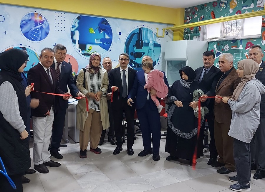 Kahraman şehidimizin adı okulda yaşatılacak;