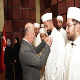"Omuzlarınızdaki bu ağır vebalin bilinciyle hareket edin"