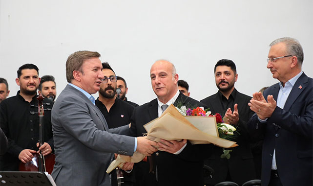 Türk halk müziğinin ustası Ali Ekber Çiçek, memleketinde anıldı: ''Onun türküleri Anadolu'nun ruhunu yansıtan birer hazine'';