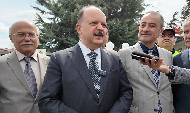 Vali Dallı, trafik kuralları için net konuştu: İlk iş emniyet kemerimizi takalım, sürat yapmayalım;