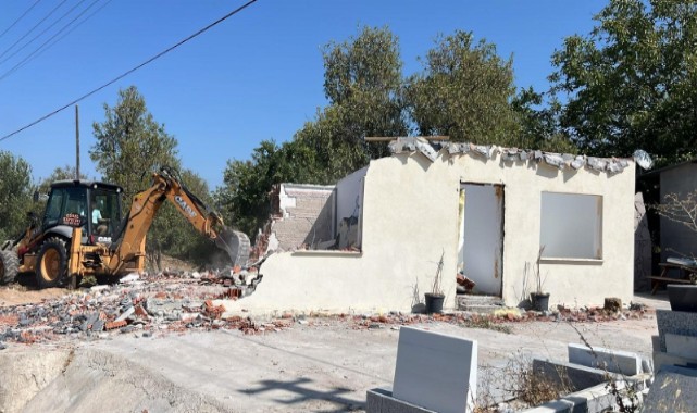 Çanakkale’de kaçak yapılara geçit yok! 7 yapı yıkıldı