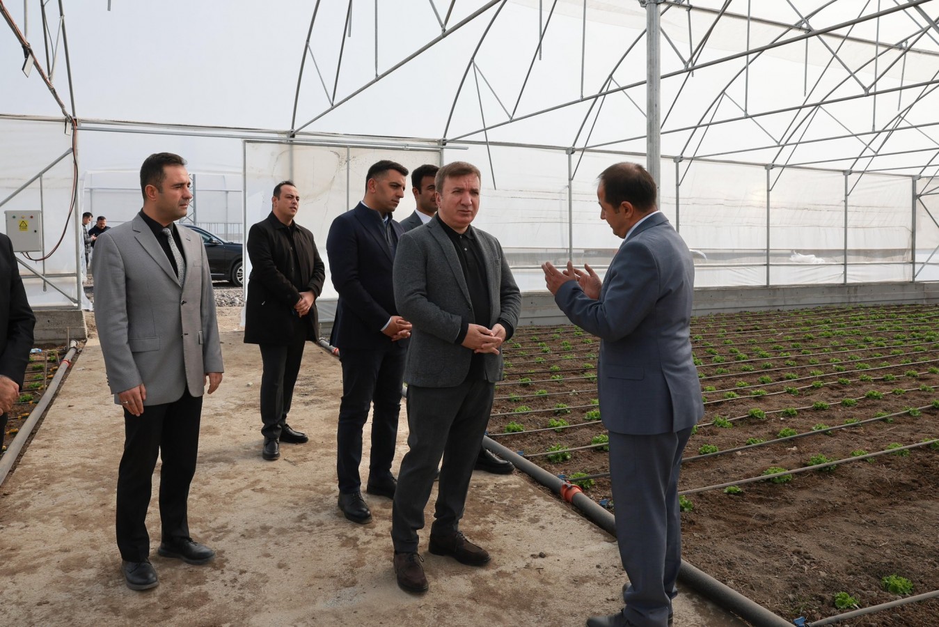 Vali Aydoğdu müjdeyi verdi: Toplu seralar 700 kişiye istihdam sunacak;