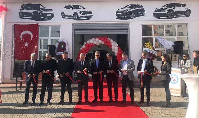 Şehit Hüseyin Akyüz Meslek Lisesi'nde otomotiv atölyesi açıldı