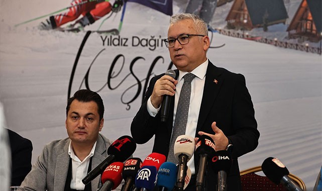 Yıldız Dağı Kayak Merkezi'nde hafta sonu yoğunluğu: Vali Şimşek'e sürpriz doğum günü