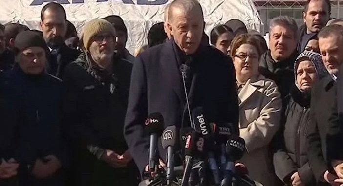 Depremde zarar gören ailelere 10 bin lira yardım