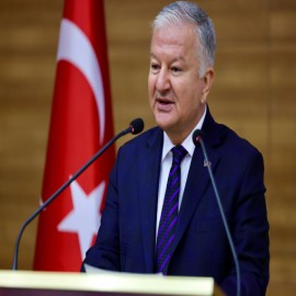 "Türk hekimleri, insanlığa yaptıkları katkılarla önemli bir miras bıraktı"