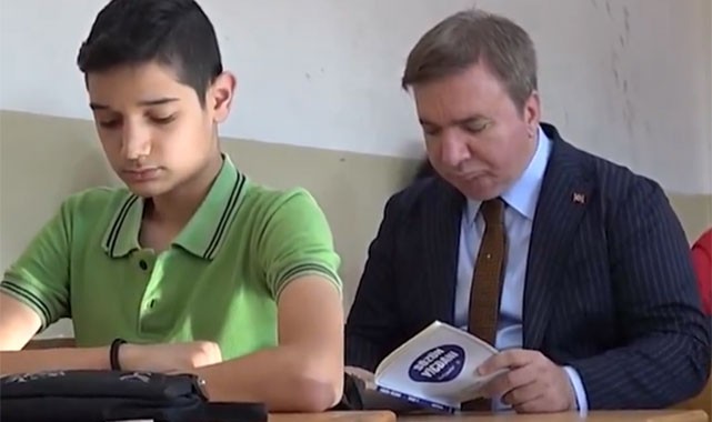 Erzincan'da binlerce okur kitaplarla buluştu