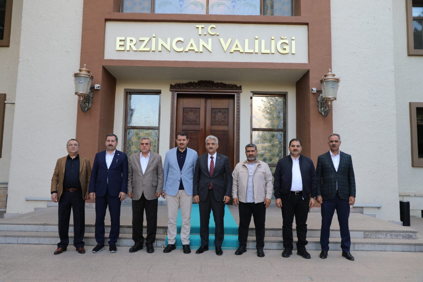 “Hoş sefa getirdiler!”;