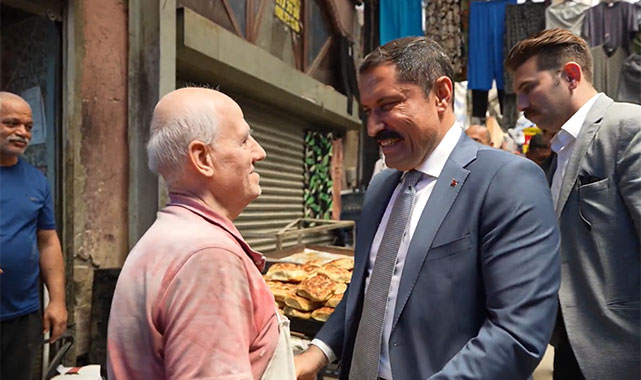 Vali Masatlı, esnafın bayramını kutladı;