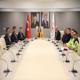 "Güvenli bir ulaşım için hep birlikte hareket etmeliyiz"