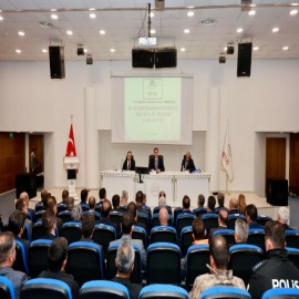 “Kadim şehrimizin insanlarına hizmet götürmek boynumuzun borcu"