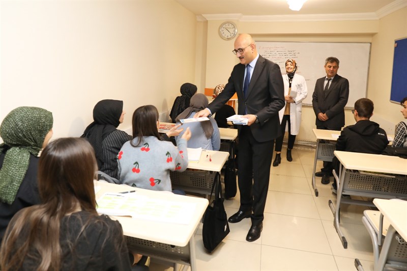 İhsan Emre Aydın