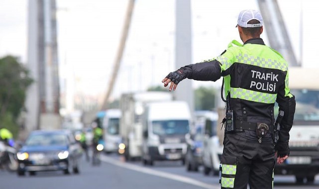 Bir haftada 2 milyon 803 bin araç denetlendi