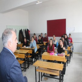 Bilgi birikimini aktardı