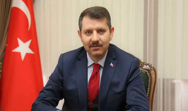 Eski Vali Ayhan'ın acı günü