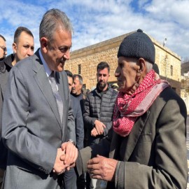 “Vatandaşın ayağına giderek sorunları yerinde çözüyoruz”