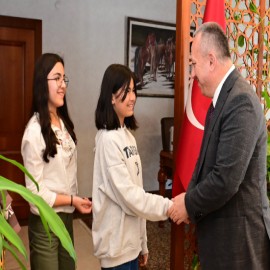Küçük Hazal’ın hayalini gerçekleştirdi
