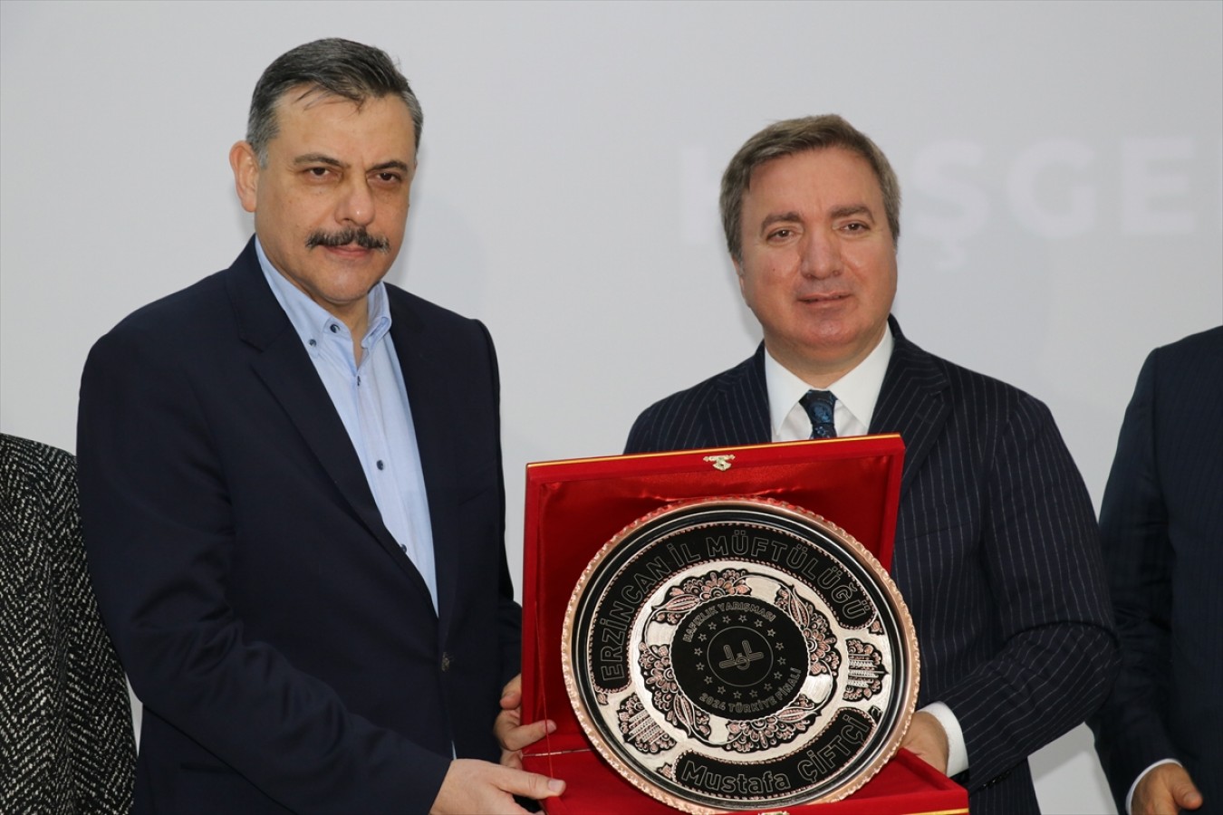 Erzurum Valisi Çiftçi, Hafız Kal Yarışması'nda Türkiye birincisi oldu;