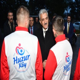 “Gençlerimizi daha güvenli bir geleceğe hazırlıyoruz”