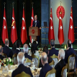 “Şehrin yöneticisinin kapısı da telefonu da feraseti de açık olacak”
