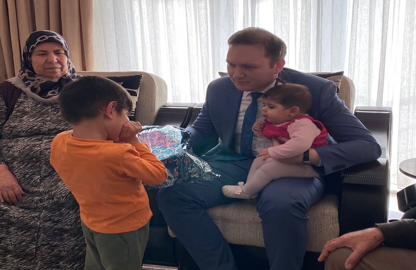“Depremzedelerin her zaman destekçisi olacağız”;