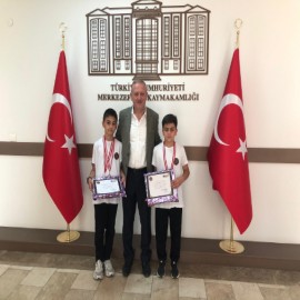 Merkezefendili öğrencilerden Türkiye ikinciliği