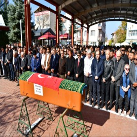 “Yaşayan İnsan Hazinesi” Adem Göçer son yolculuğuna uğurlandı