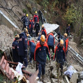 Zonguldak'ta heyelan: Anne ve oğlu hayatını kaybetti
