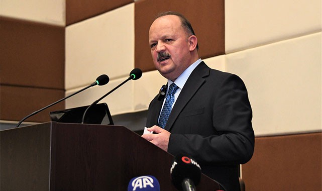 Kastamonu Valisi Meftun Dallı: Türkiye'nin ilk kadın mitingi Kastamonu'da düzenlendi!