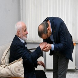 Yeni gönül köprüleri kurdu