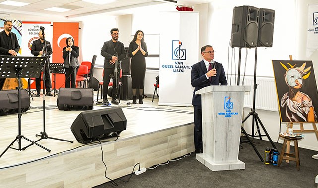 ''Eğitim bizim bir numaralı işimiz''