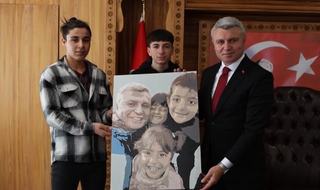 Çocuk gülerse dünya güler!