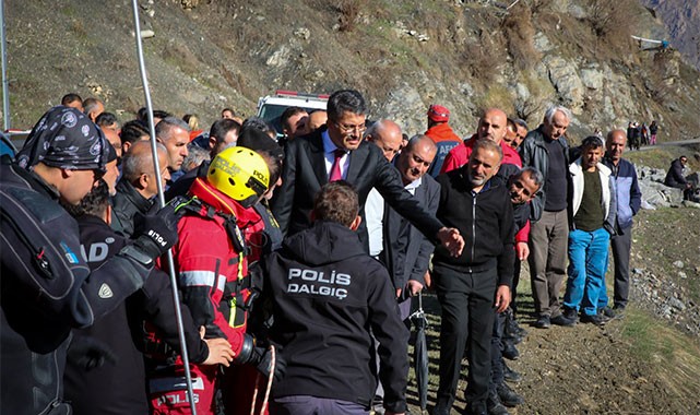 Vali Çelik, kayıp vatandaşı arama çalışmalarına katıldı: İnşallah sağ salim kendisine ulaşırız