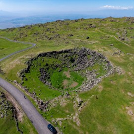 Ağrı Dağı'ndaki meteor çukuru turizme kazandırılacak