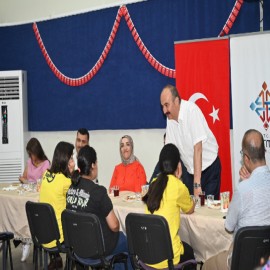 Vali Canalp'tan meslek seçimi için tavsiye