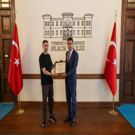"İyilik yapmak, en büyük erdemdir"
