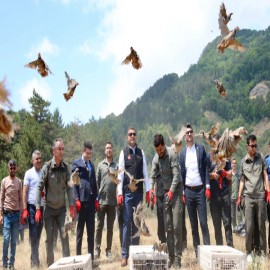 Vali Aslan, biyolojik mücadele için vatandaşlara seslendi
