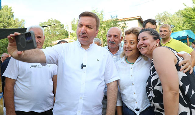 Tatlısu Çilek ve Böğürtlen Festivali'ne katılan vali, diğer köylere seslendi: ''Bu güzel festivalin diğer köylerimize de örnek olmasını diliyorum'';