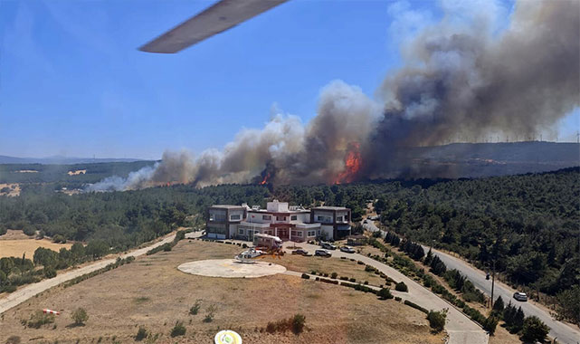Çanakkale merkezde yangın çıktı, müdahaleler sürüyor;