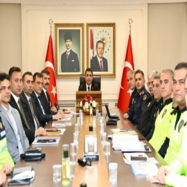 Düzce’de trafikte yeni dönem: 573 noktada levhalar sadeleşiyor